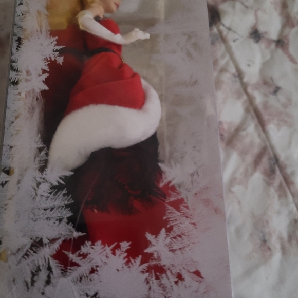 Barbie Collector Holiday Barbie 2007 - Picture 6 of 6